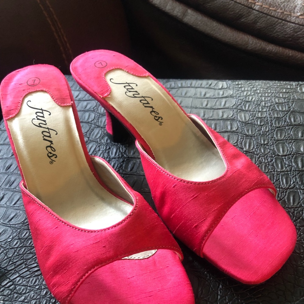 Fanfares shoes